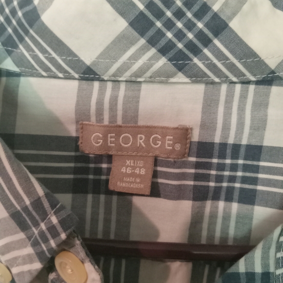 Men's button down - Picture 2 of 3